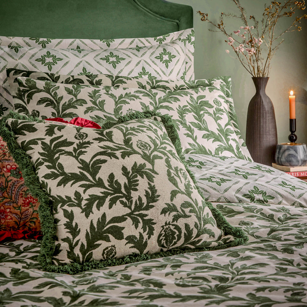 Hedera Jacquard Cushion Green