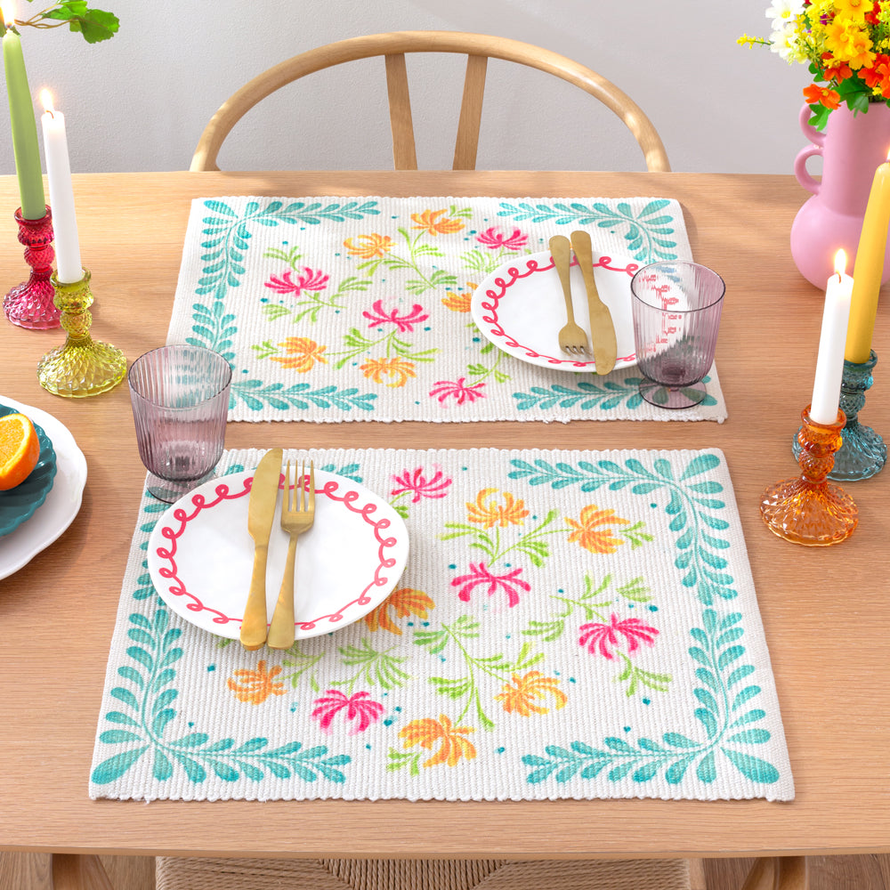 Honeysuckle Set of 4 Indoor/Outdoor Placemats Multicolour