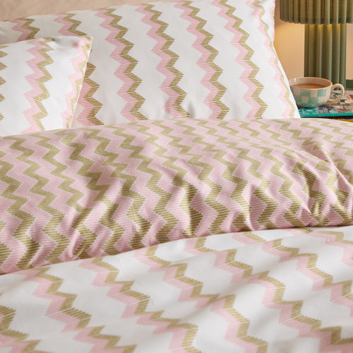 Izzie Reversible Soft Touch Duvet Cover Set Green/Pink