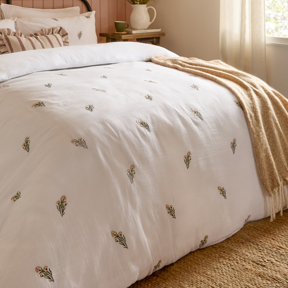 Josephine Embroidered Muslin Duvet Cover Set White/Pink