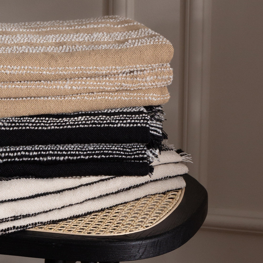 Jour Woven Fringed Throw Nougat