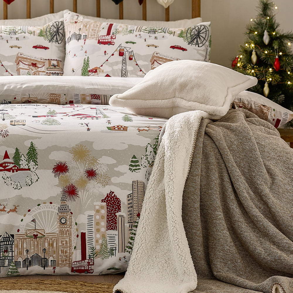 Joy To All Printed Duvet Cover Set Snow/Berry