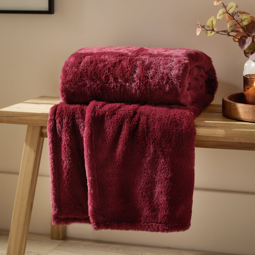 Kallu Double-Sided Faux-Fur Throw Berry