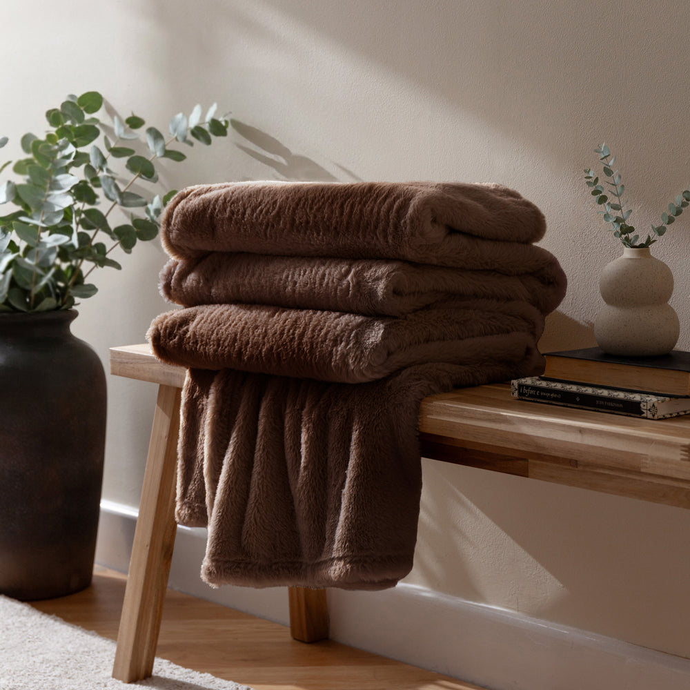 Kallu Double-Sided Faux-Fur Throw Chocolate