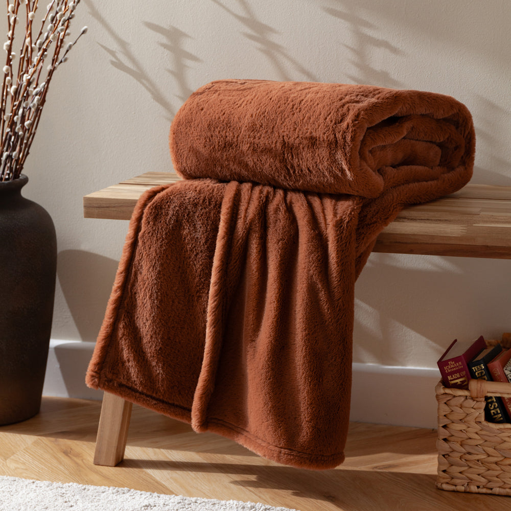 Kallu Double-Sided Faux-Fur Throw Rust