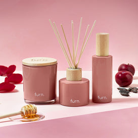 furn. Bee Deco Divine Bergamot, Honey, Plum + Tonka Scented Home Fragrance Gift Set in Blush