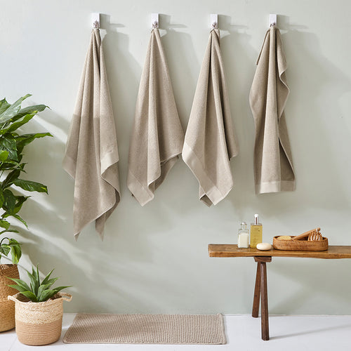 Plain Beige Bathroom - Textured Weave Towels Natural furn.