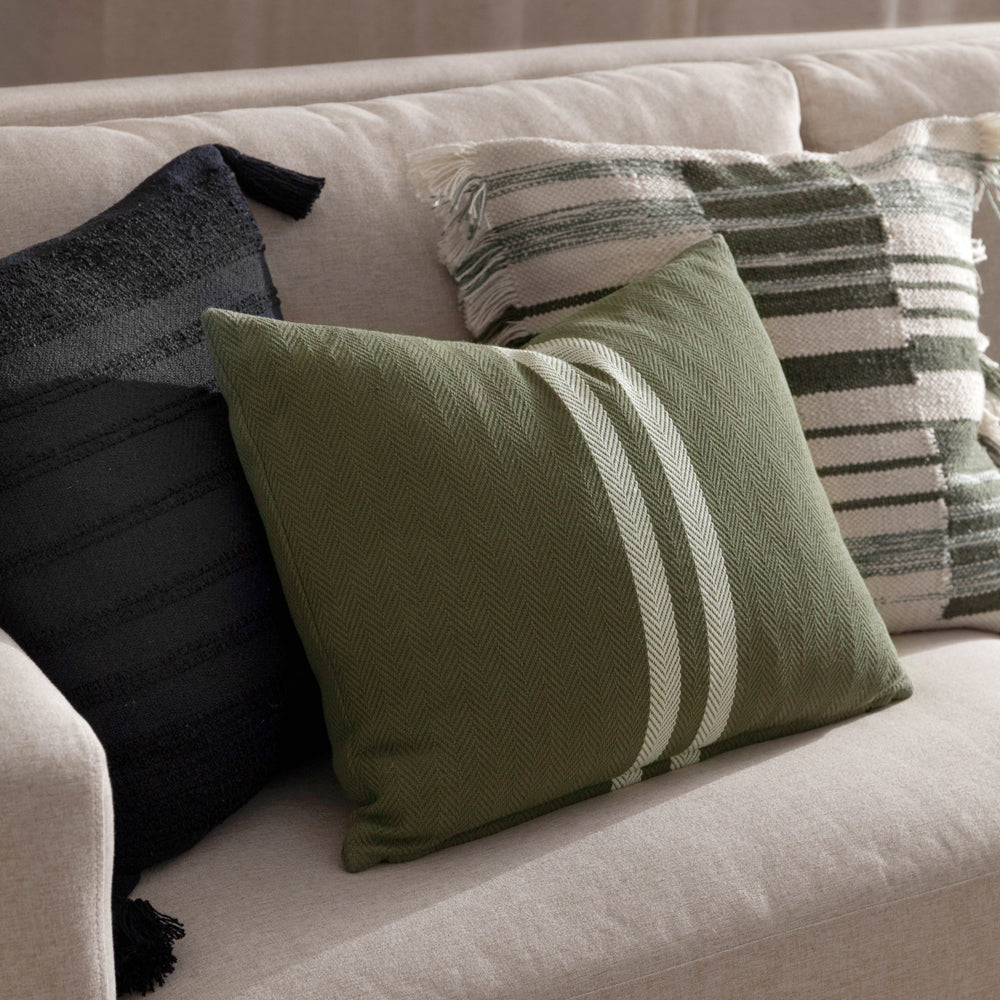 Larch Woven Cushion Black