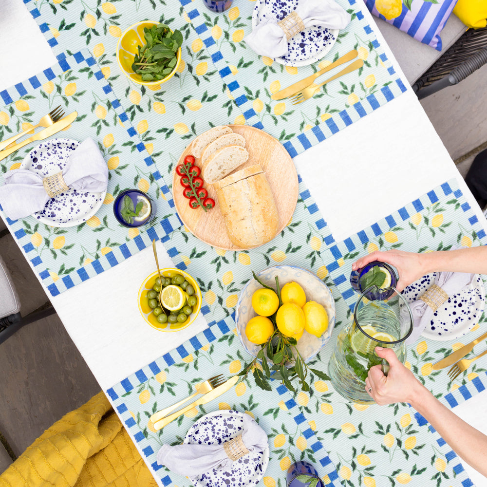 Lemons Indoor/Outdoor Table Runner Blue