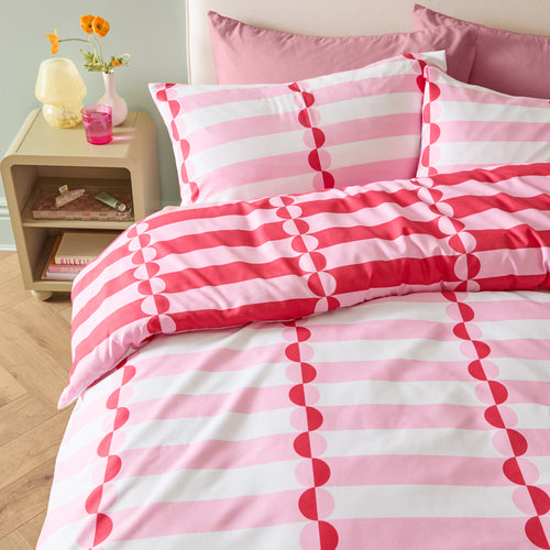 Geometric Red Bedding - Lottie Reversible Soft Touch Duvet Cover Set Red/Pink Duvet Day