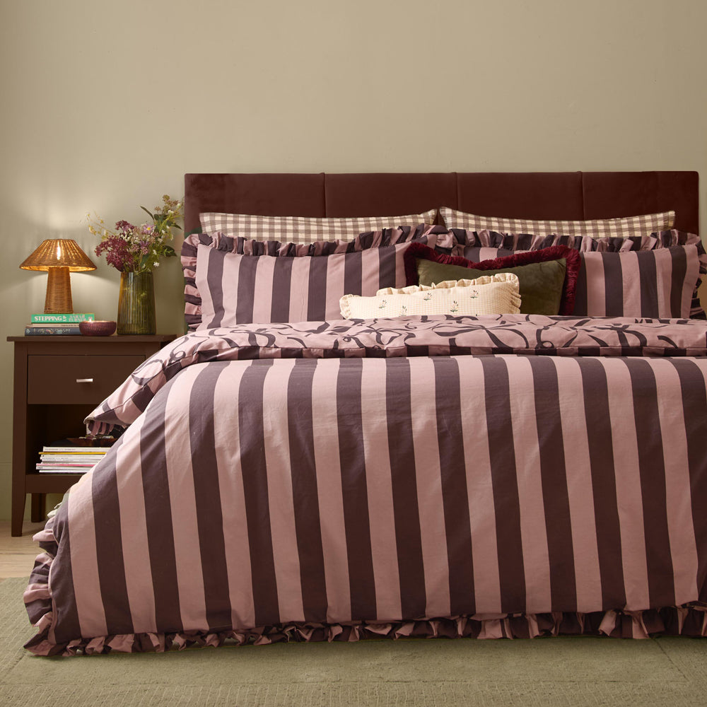La Vie En Bows Reversible Duvet Cover Set Mocha