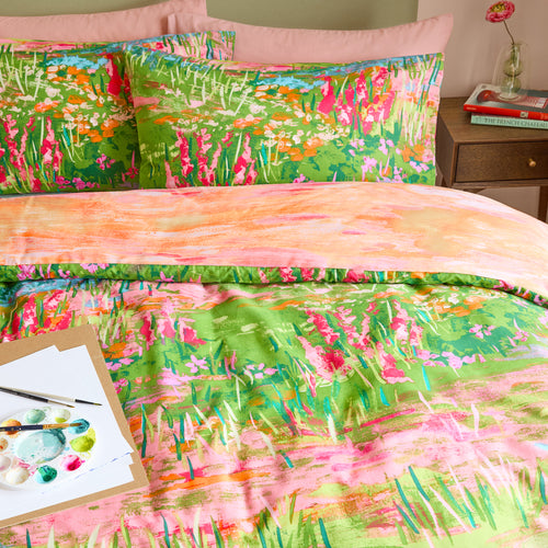 Meadow Escape Reversible Duvet Cover Set Green/Pink