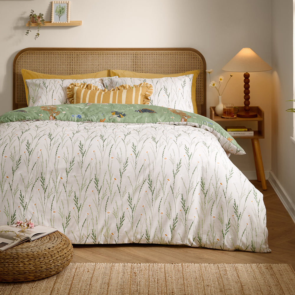 Meadow Flora Reversible Printed Duvet Cover Set Green