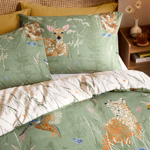 Meadow Flora Reversible Printed Duvet Cover Set Green