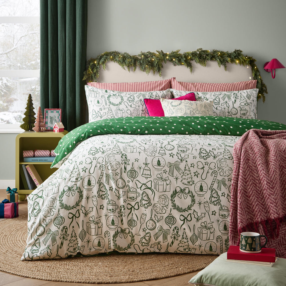Spotted Beige Bedding - Merry Christmas Reversible Duvet Cover Set Oat/Green Furn