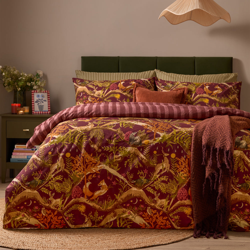 Woodland Red Bedding - Nya Woodland Reversible Duvet Cover Set Burgundy Furn
