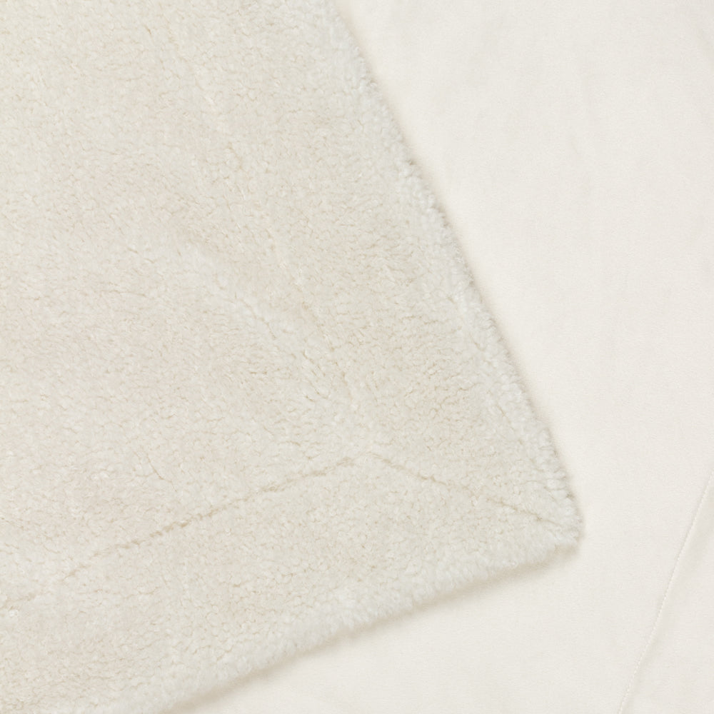 Olann Shearling Fleece Throw Ecru