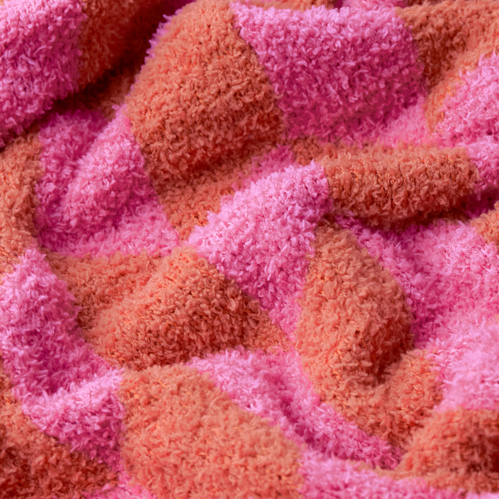 Olsen Geometric Throw Pink Pop