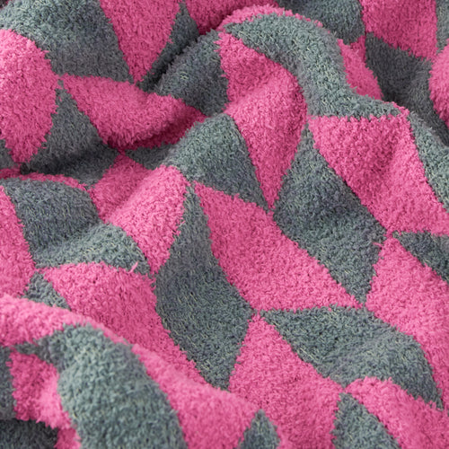 Olsen Geometric Throw Retro Pink