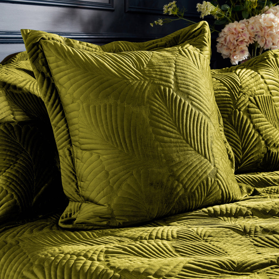 Palmeria Green Quilted Velvet Duvet Cover Set Moss Bedding Paoletti