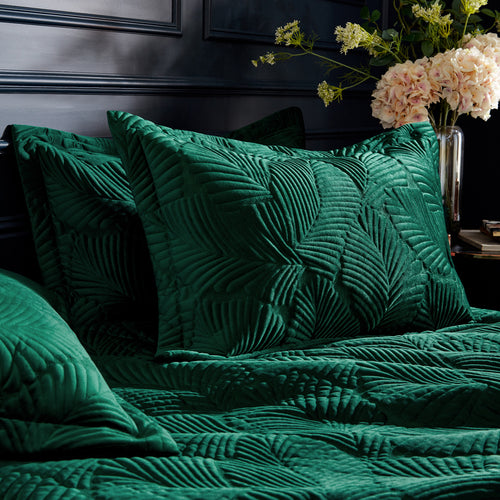 Jungle Green Bedding - Palmeria Quilted Velvet Duvet Cover Set Emerald Paoletti