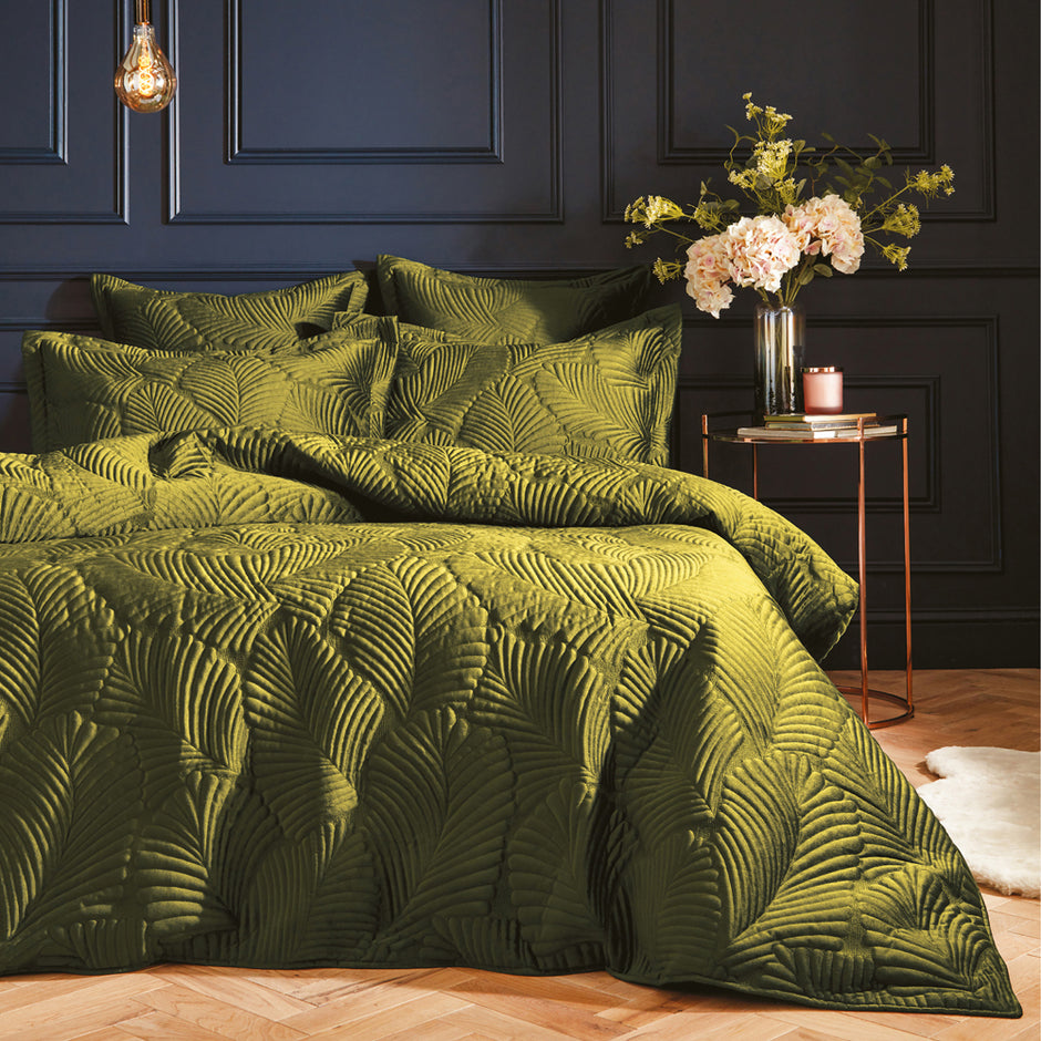 Palmeria Green Quilted Velvet Duvet Cover Set Moss Bedding Paoletti