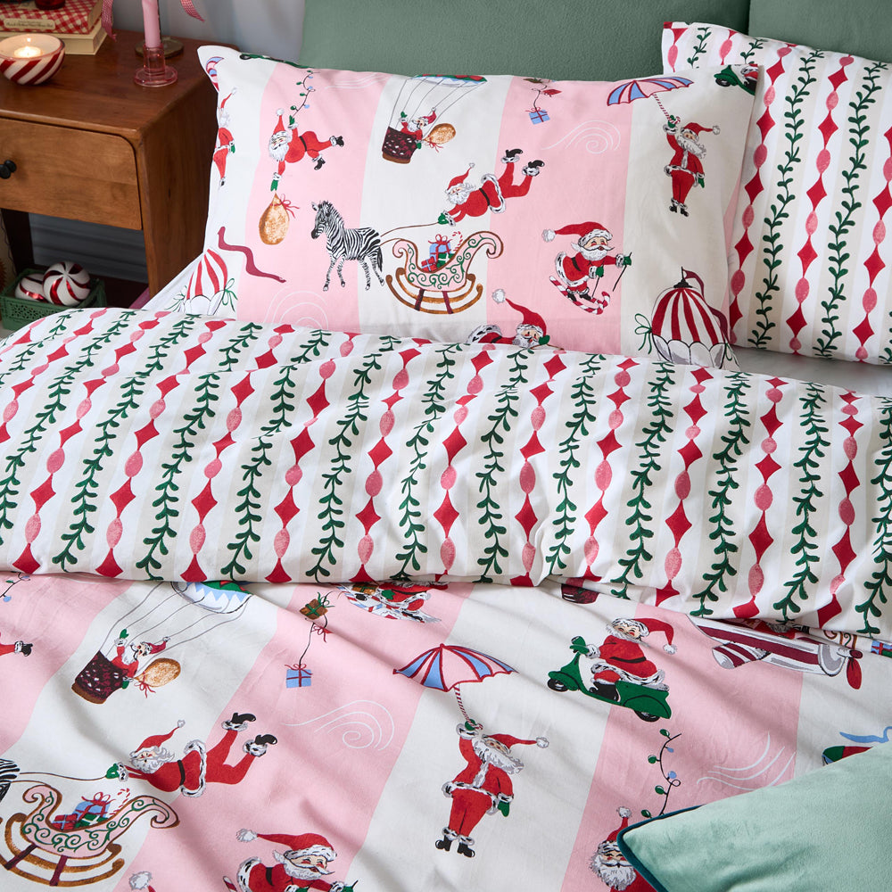 Passport To The North Pole Christmas Reversible Duvet Cover Set Candy Floss/Linen