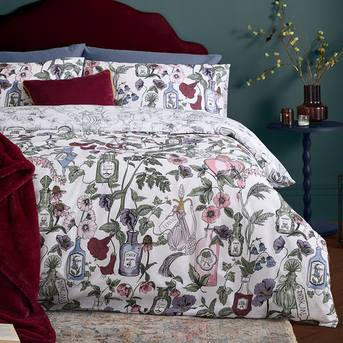 Pick Your Poison Reversible Halloween Duvet Cover Set Multicolour