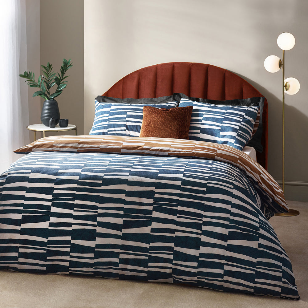 Piper Abstract Cotton Rich Reversible Duvet Cover Set Dusk/Bronze