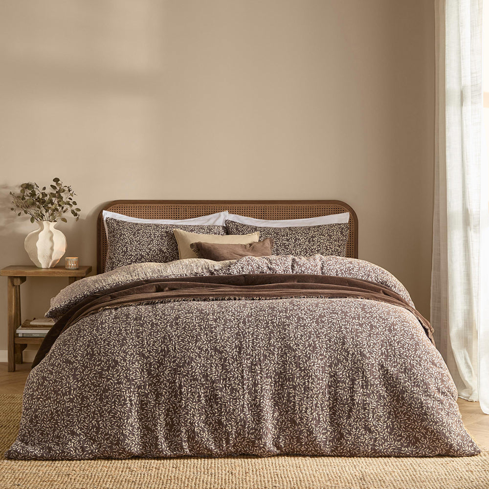 Perrie Leaf Muslin 100% Cotton Duvet Cover Set Chocolate