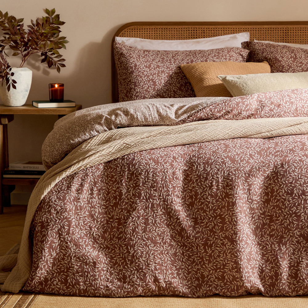Perrie Leaf Muslin 100% Cotton Duvet Cover Set Cinnamon