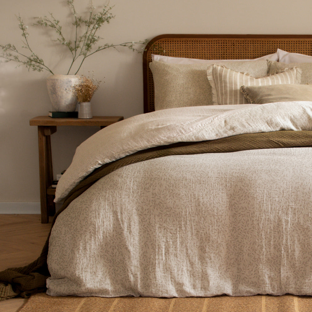 Perrie Leaf Muslin 100% Cotton Duvet Cover Set Natural