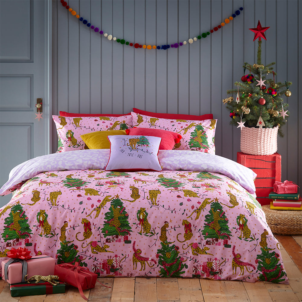  Pink Bedding - Purrfect Christmas  Duvet Cover Set Pink/Lilac furn.
