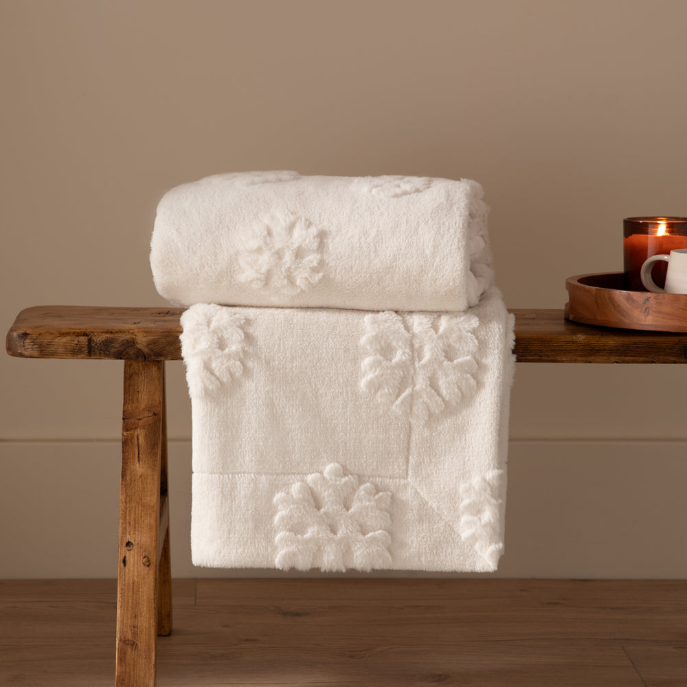 Snowflakes Faux Fur Throw Snow White