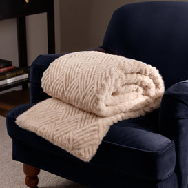 Paoletti Sonnet Throw in Brulee