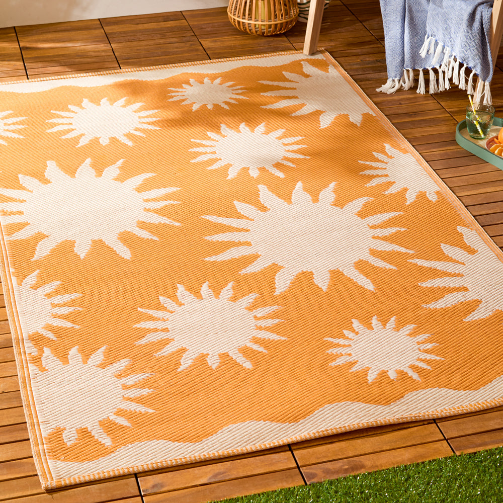 Summer Solstice Indoor/Outdoor Rug Sunrise Yellow