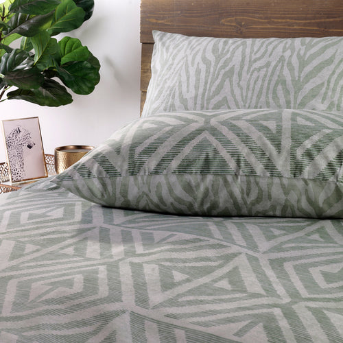 Geometric Green Bedding - Tanza Global Geometric Duvet Cover Set Desert Sage furn.