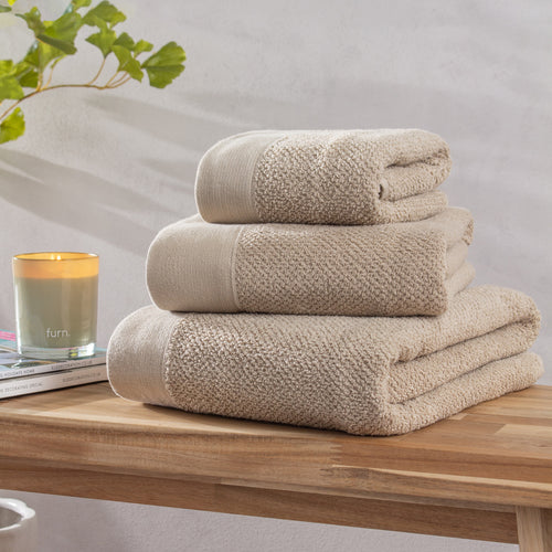 Plain Beige Bathroom - Textured Weave Towels Natural furn.
