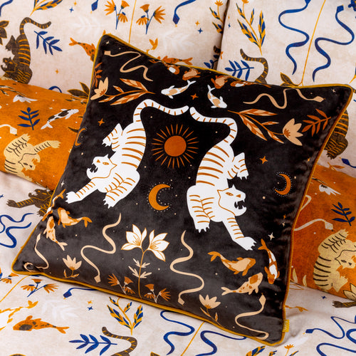 Animal Black Cushions - Tiger Fish Botanical Cushion Cover Noir furn.