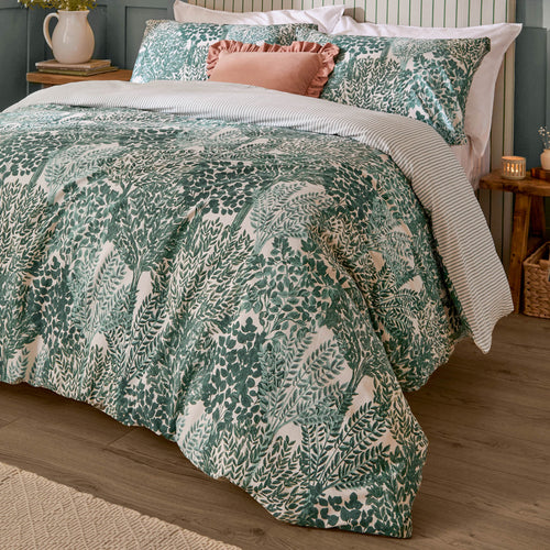 Topiary Reversible Duvet Cover Set Green