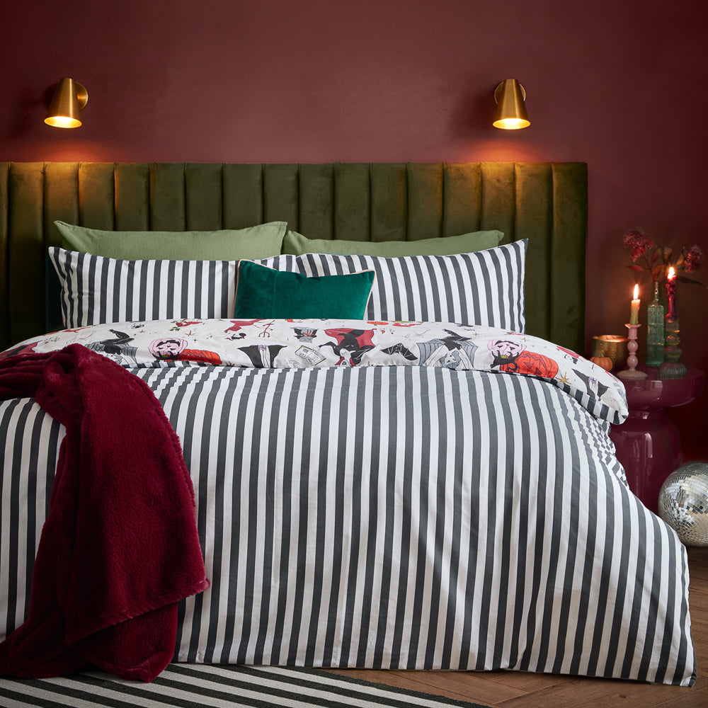 Trick or Treat Reversible Halloween Duvet Cover Set Monochrome