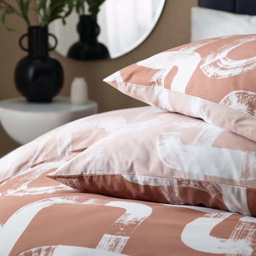 Abstract Pink Bedding - Tuba Abstract Cotton Rich Reversible Duvet Cover Set Plaster HÖEM