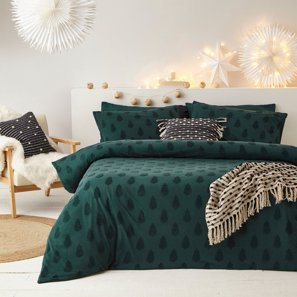  Green Bedding - Tufted Tree Festive 100% Cotton Duvet Cover Set Pine Green Yard
