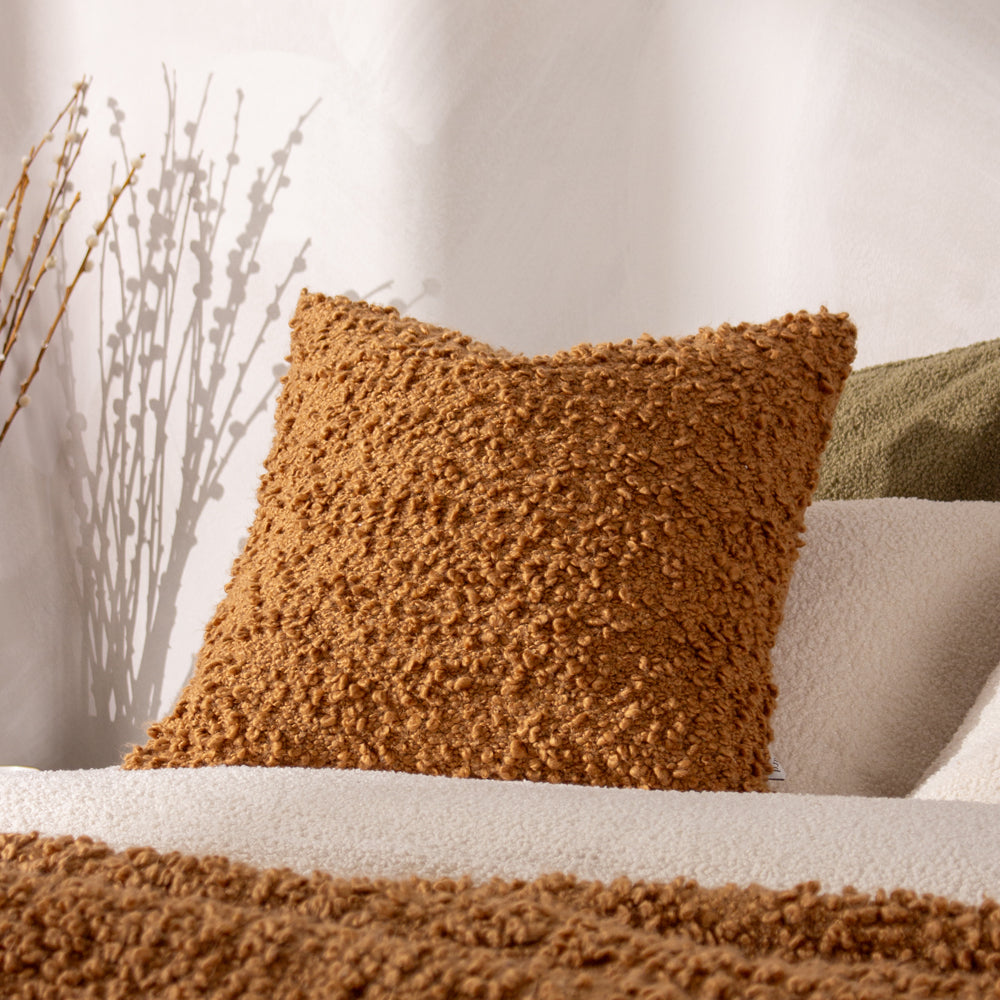 Ulsmere Cushion Ginger