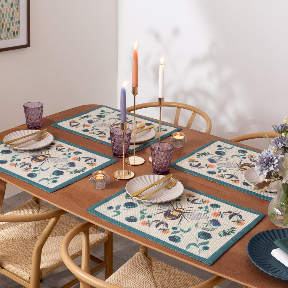 Wild Garden Set of 4 Indoor/Outdoor Placemats Multicolour