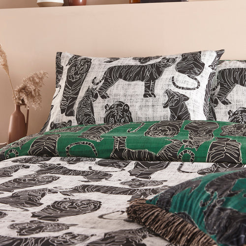 Animal Green Bedding - Wildcat  Duvet Cover Set Jungle Green furn.