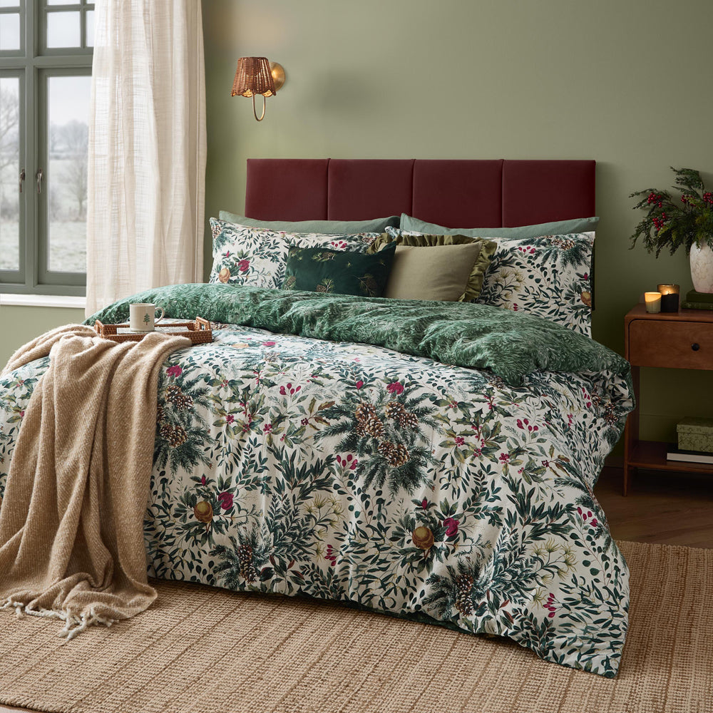 Woodland Green Bedding - Winter Foliage Reversible Brushed Cotton Duvet Cover Set Pine Green Wylder