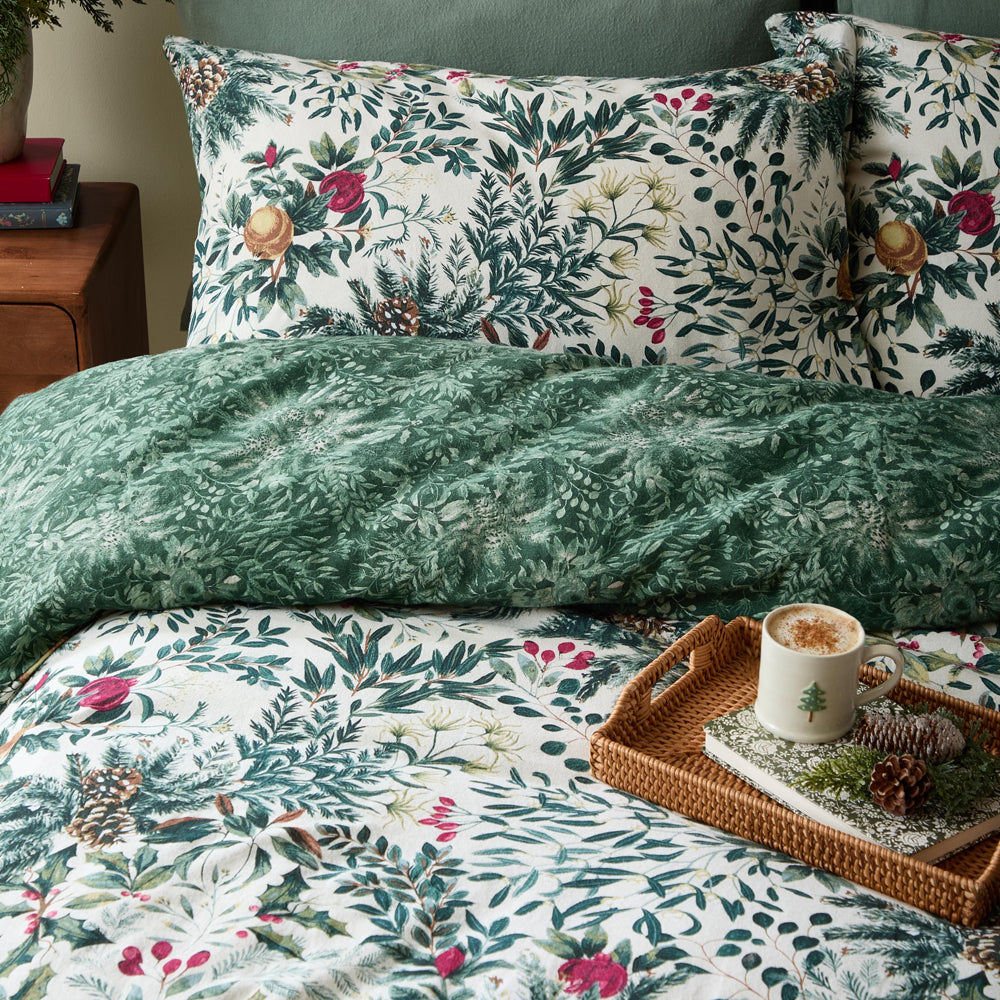 Winter Foliage Reversible Brushed Cotton Duvet Cover Set Pine Green