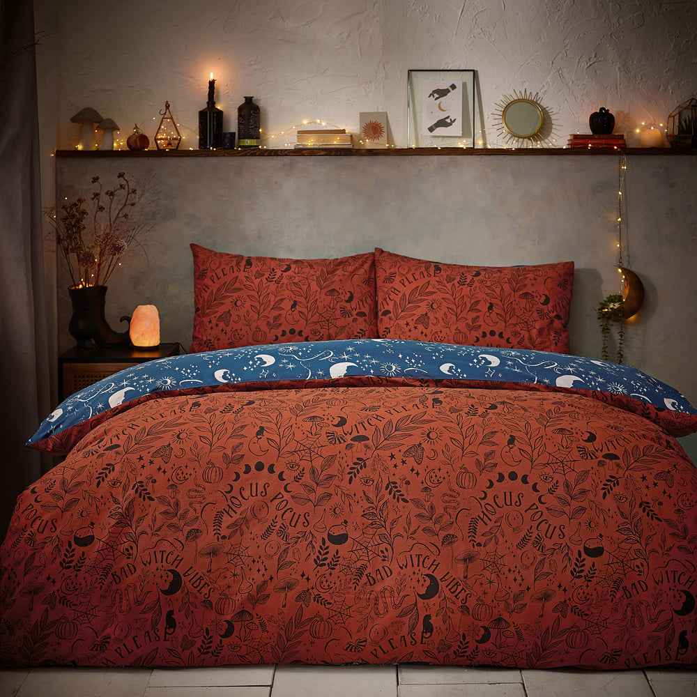 Abstract Orange Bedding - Witchy Vibes  Duvet Cover Set Rust furn.