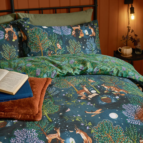 Woodland Ritual Reversible Duvet Cover Set Navy